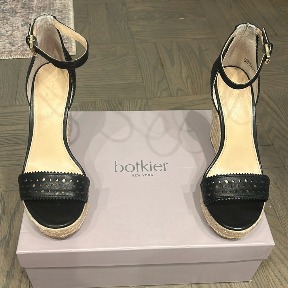 Botkier New York Jamie Wedge Espadrille Black 7.5 Leather Open Toe Sandal